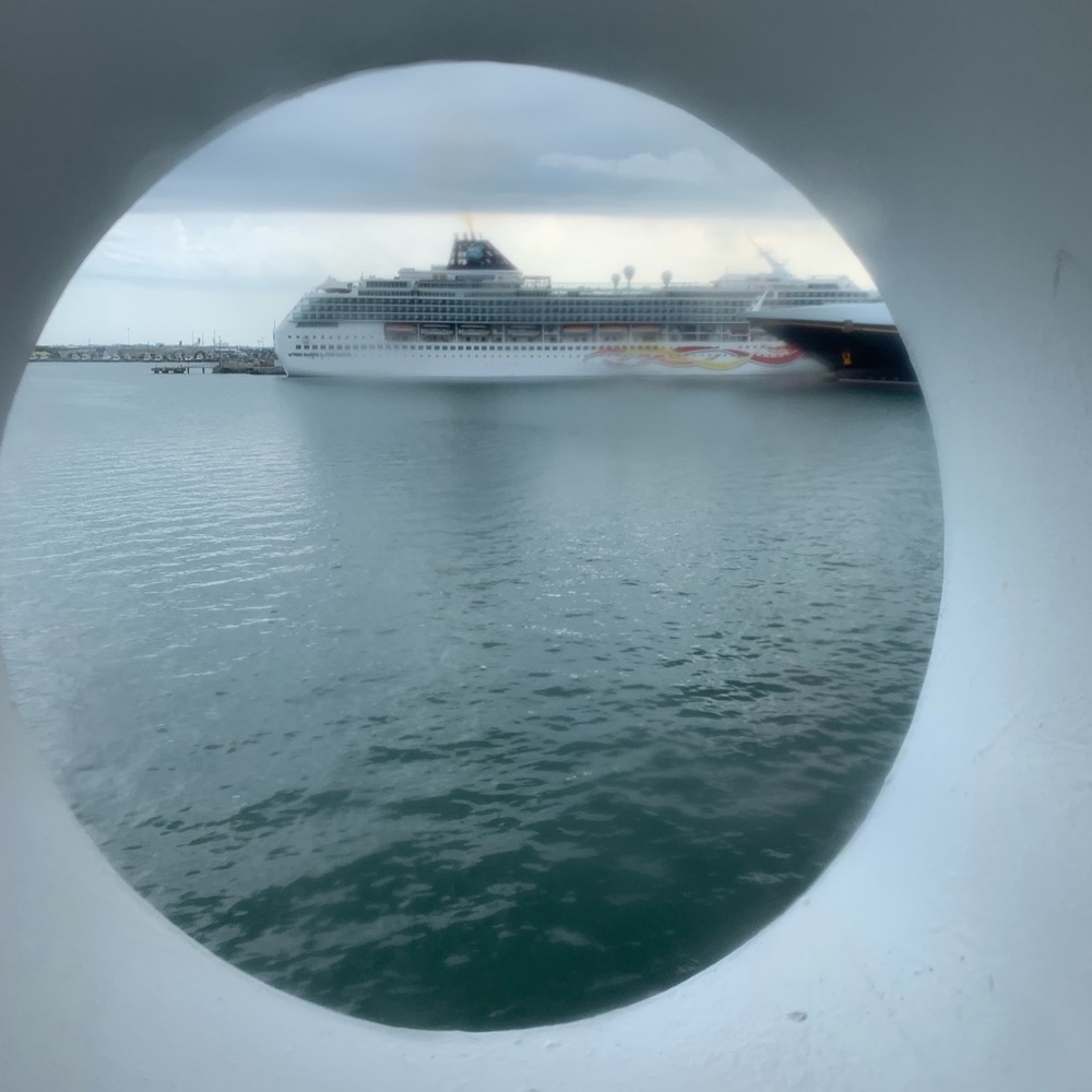 Meet your Posher, Quan